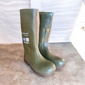 Dunlop FoodPro Purofort MultiGrip Safety boots.